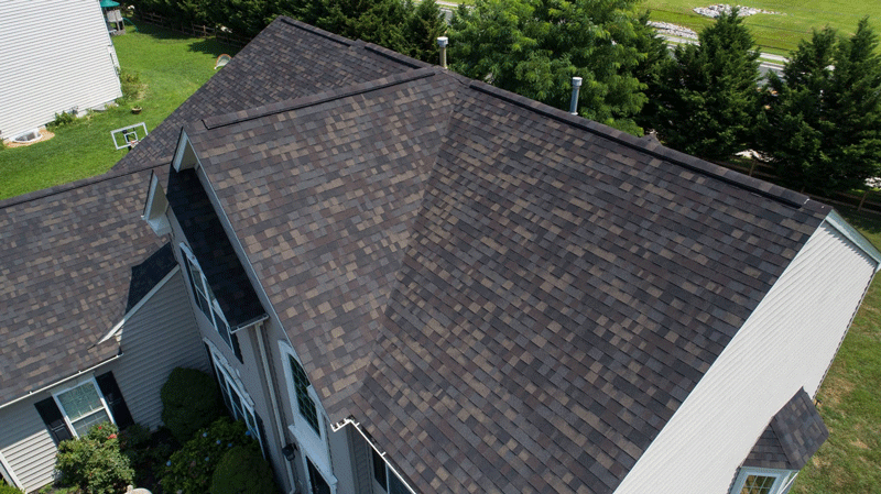 Energy-efficient roof installation on a Delaware home